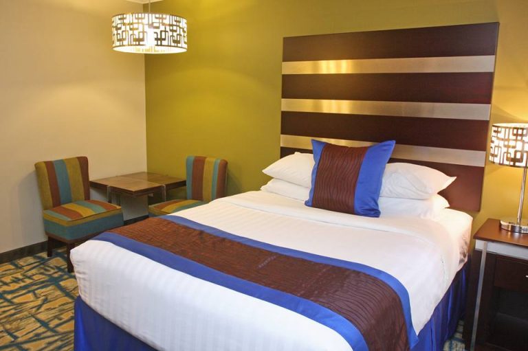 Queen Single Bed